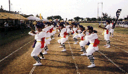 川満の棒踊り